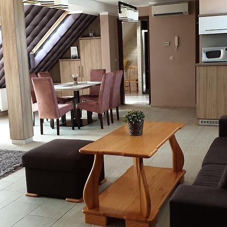 Szabo Lux Apartman Sárvár المظهر الخارجي الصورة